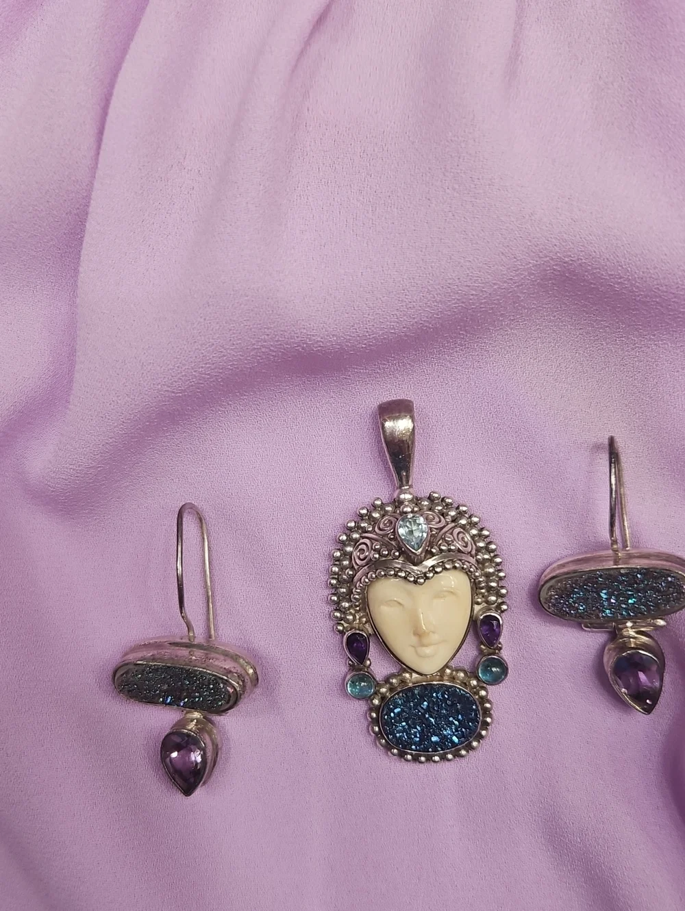 SterlingSilver 925 Amethyt& Sapp DruzyPendant with Matching Earrings Set